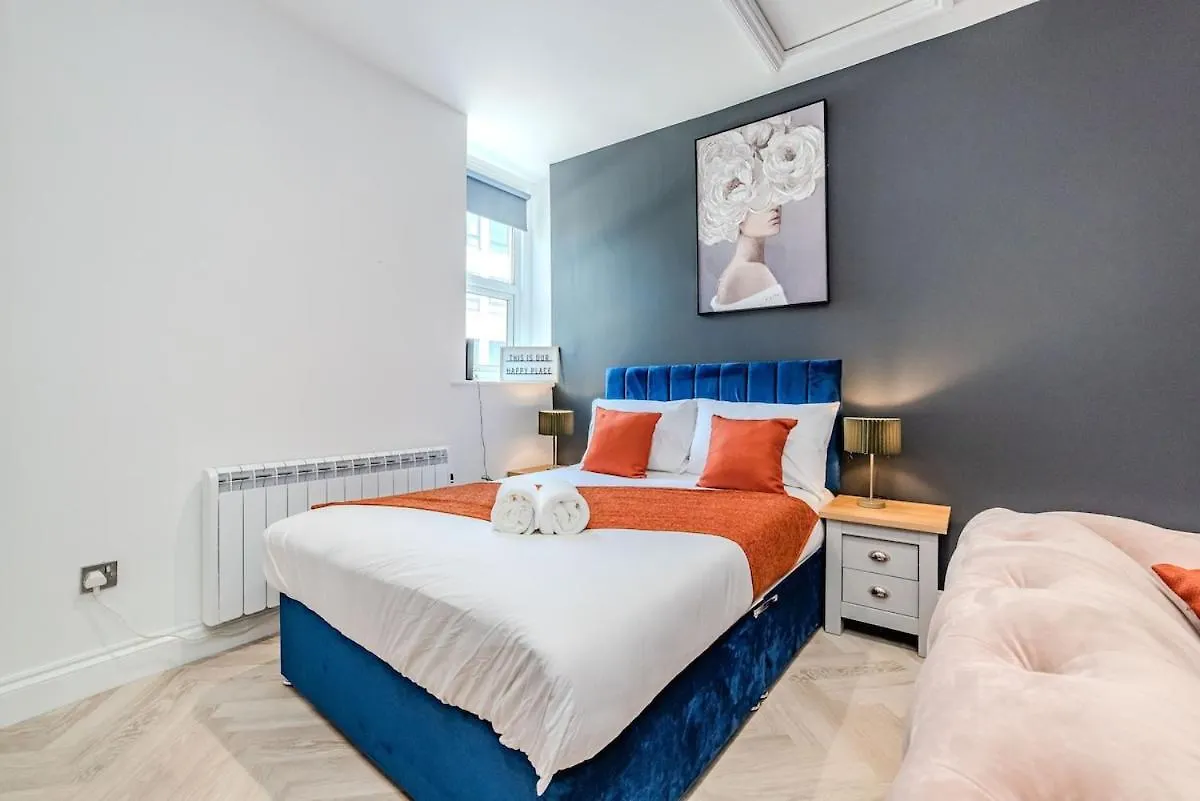 Beautiful Studio Next To Beach & Shopping Center Brighton Apartamento
